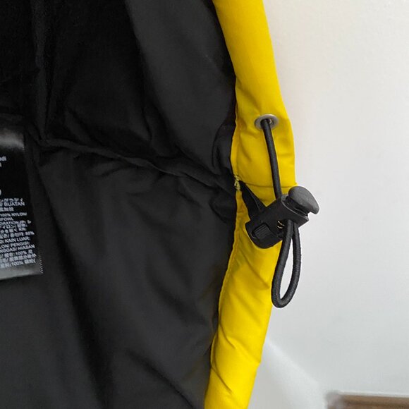 The North Face Yellow & Black Puffer Jacket - Picture 11 of 11
